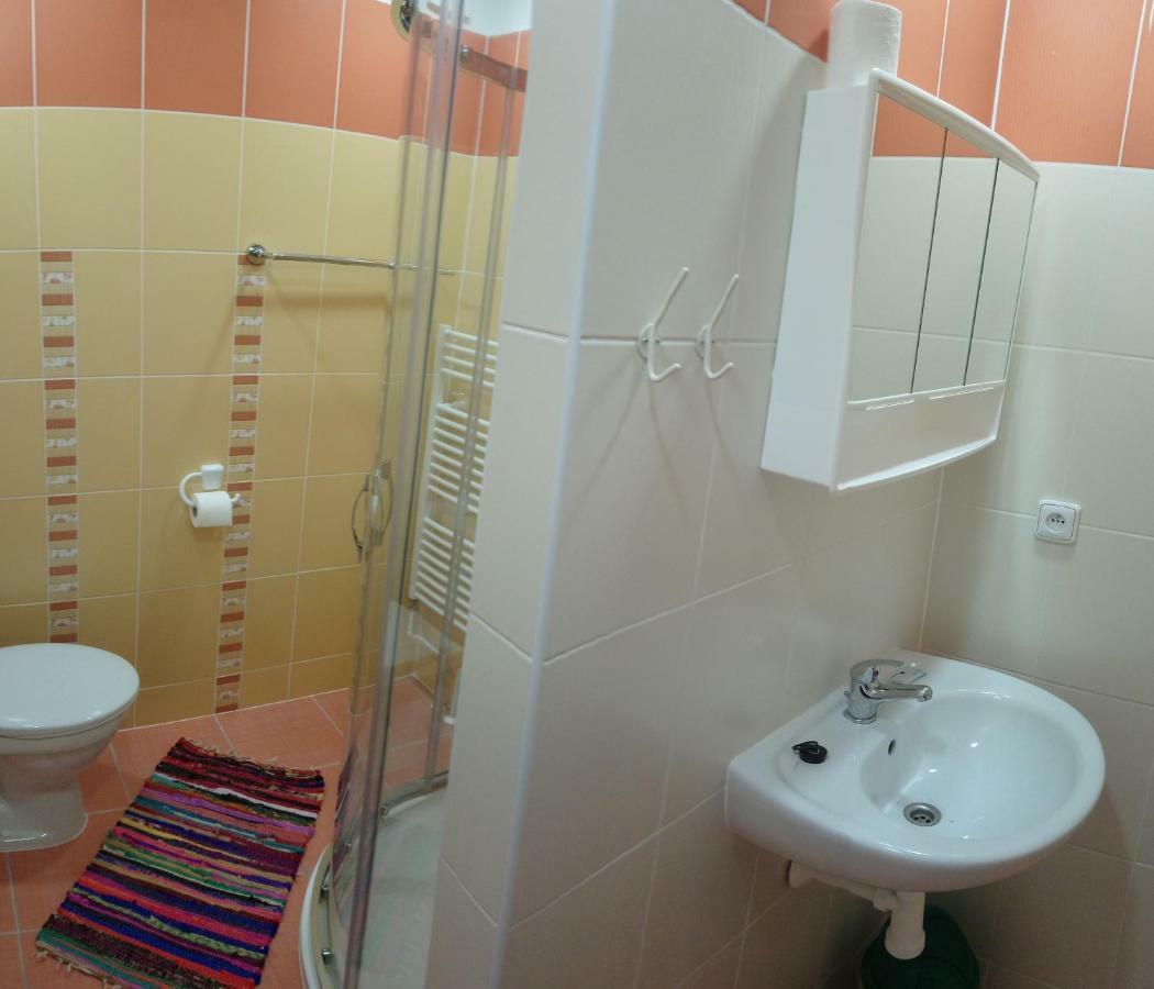 Lucky Apartman Bed & Breakfast Svoboda nad Upou Luaran gambar